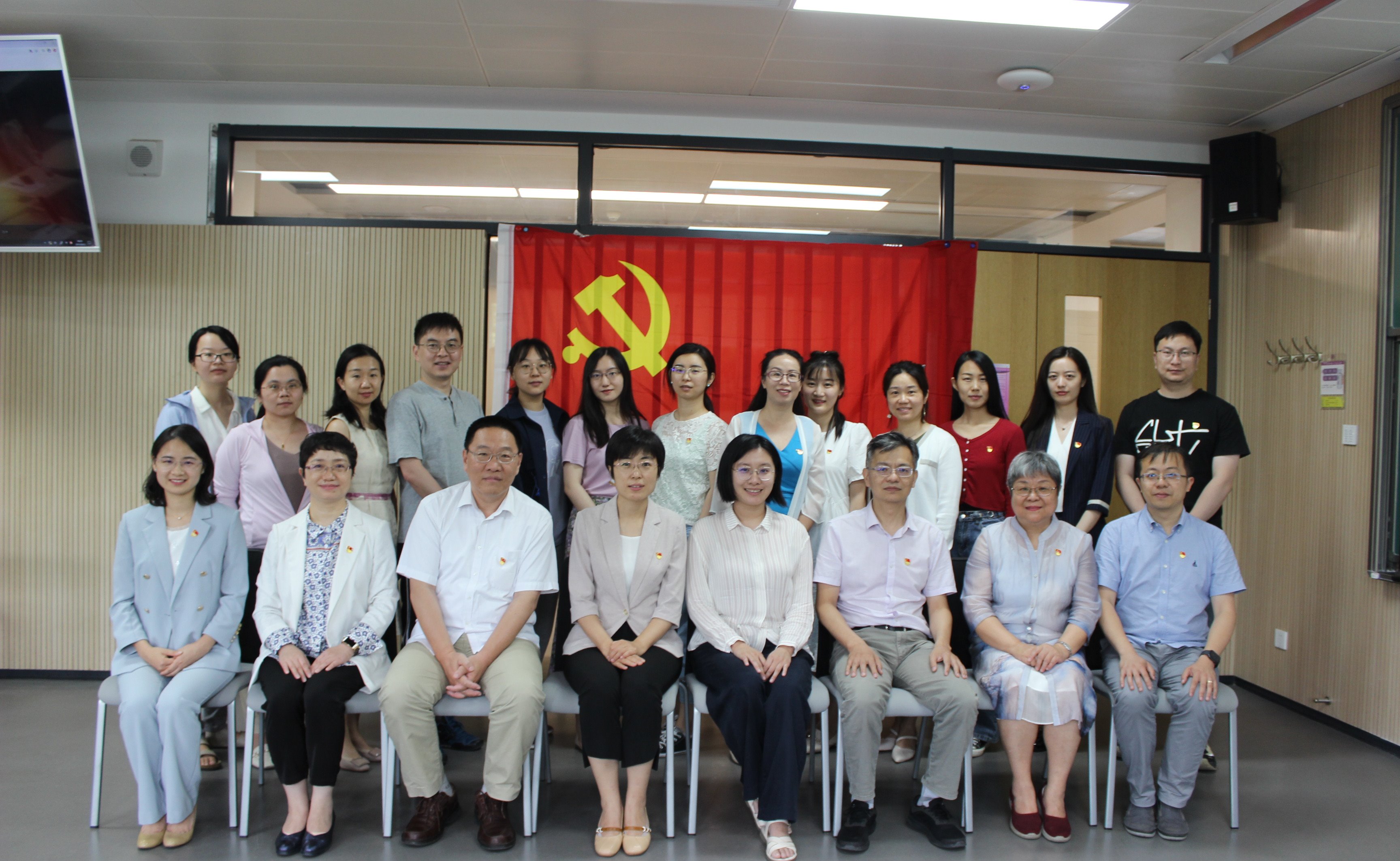 2025新澳门开门原料免费