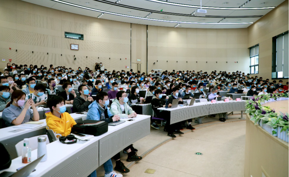 2025新澳门开门原料免费