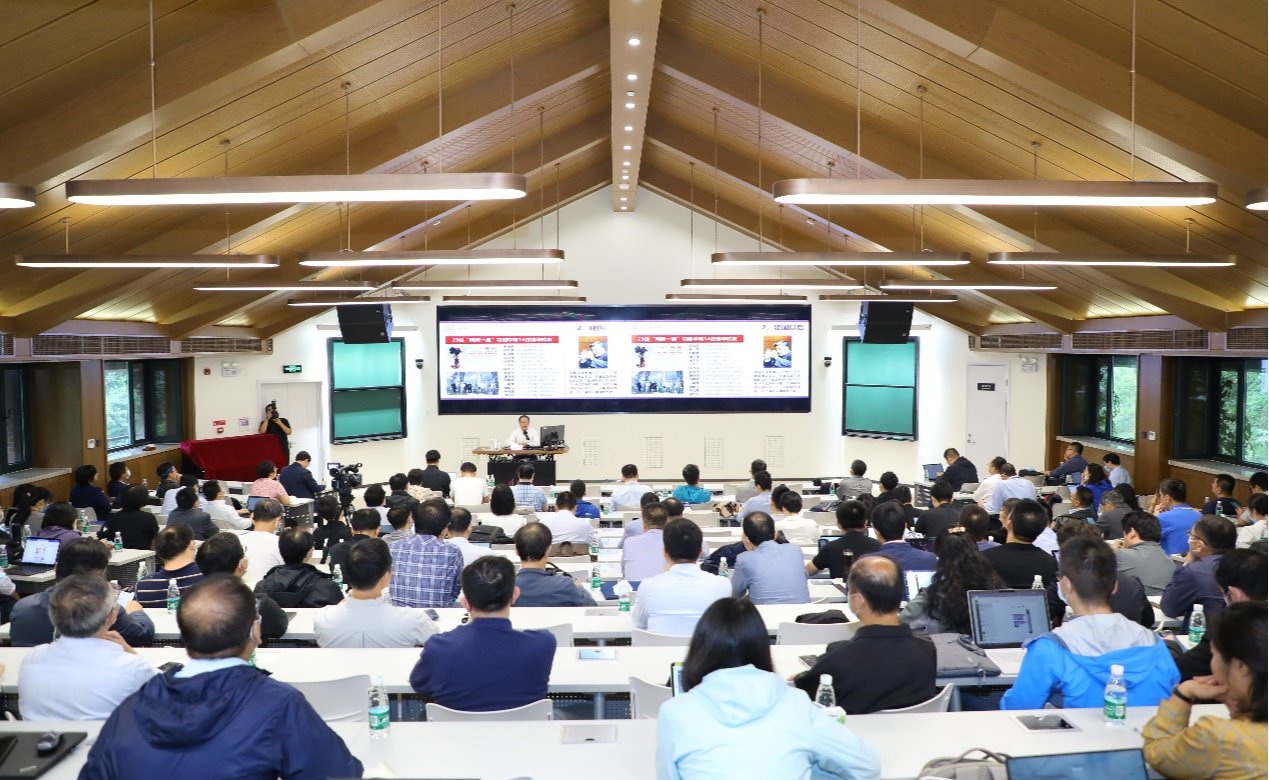 2025新澳门开门原料免费