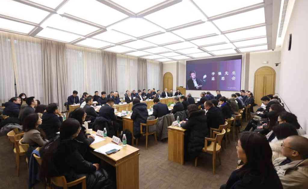 2025新澳门开门原料免费