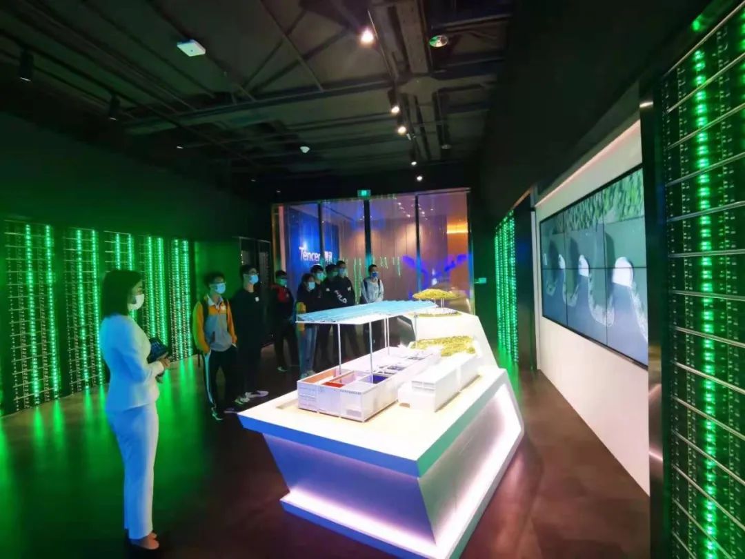 2025新澳门开门原料免费