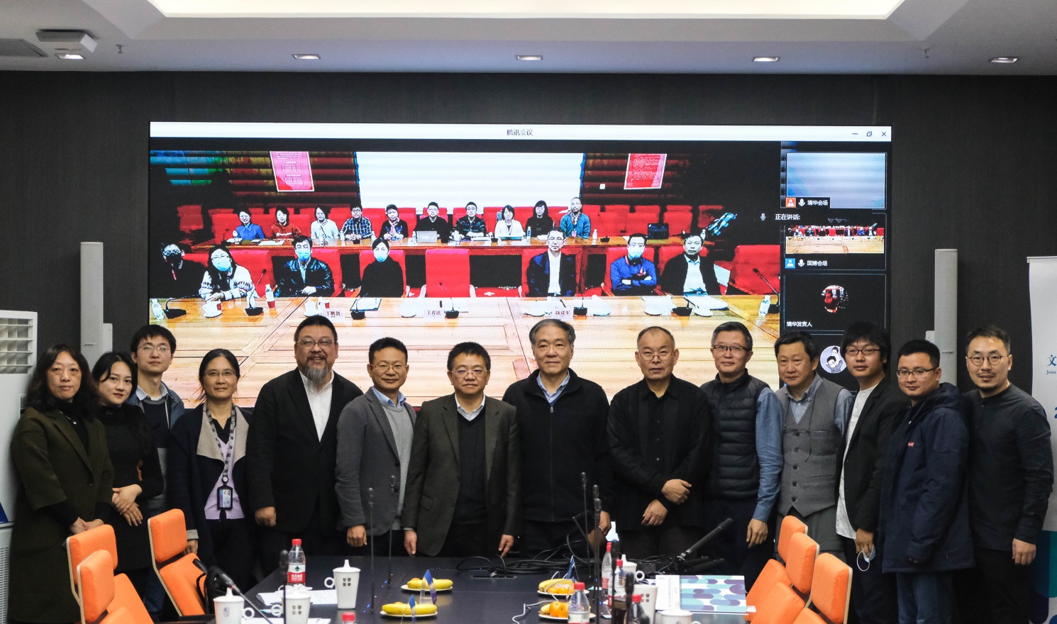 2025新澳门开门原料免费