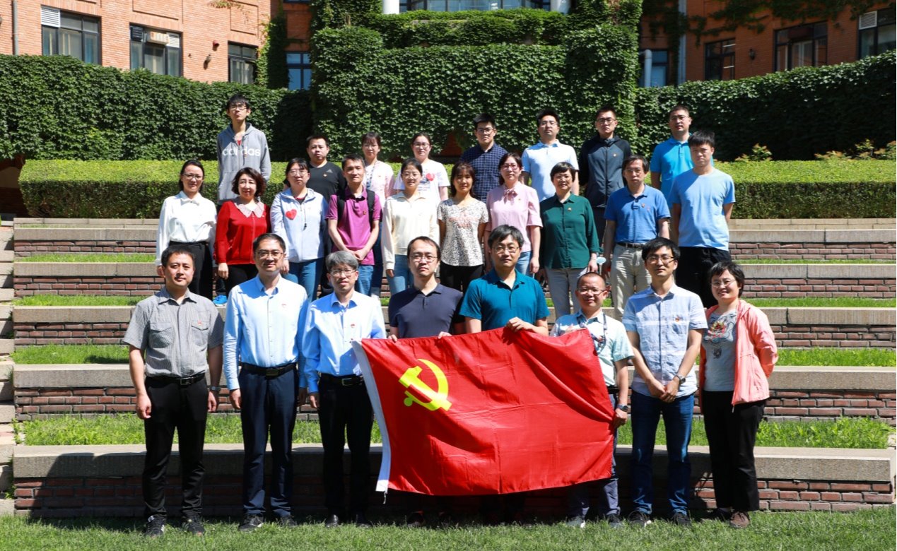 2025新澳门开门原料免费