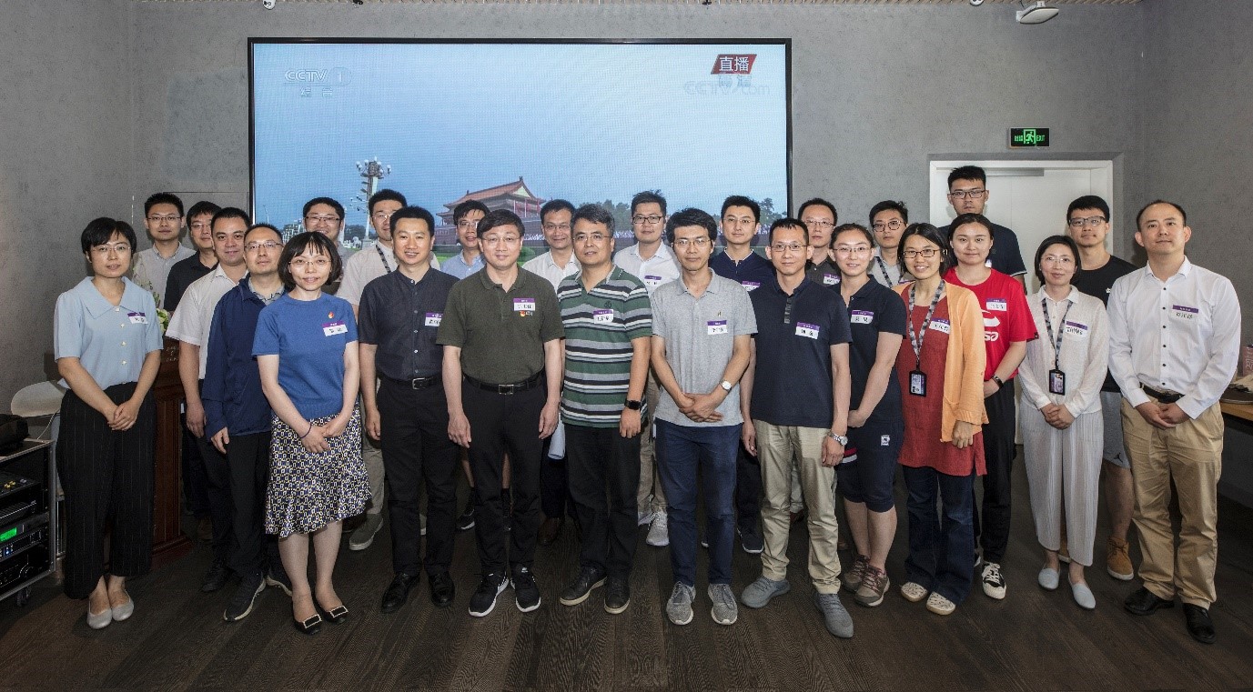 2025新澳门开门原料免费