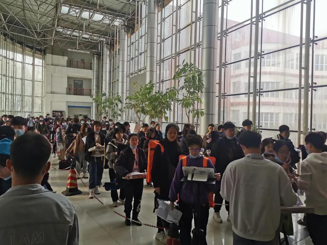 2025新澳门开门原料免费