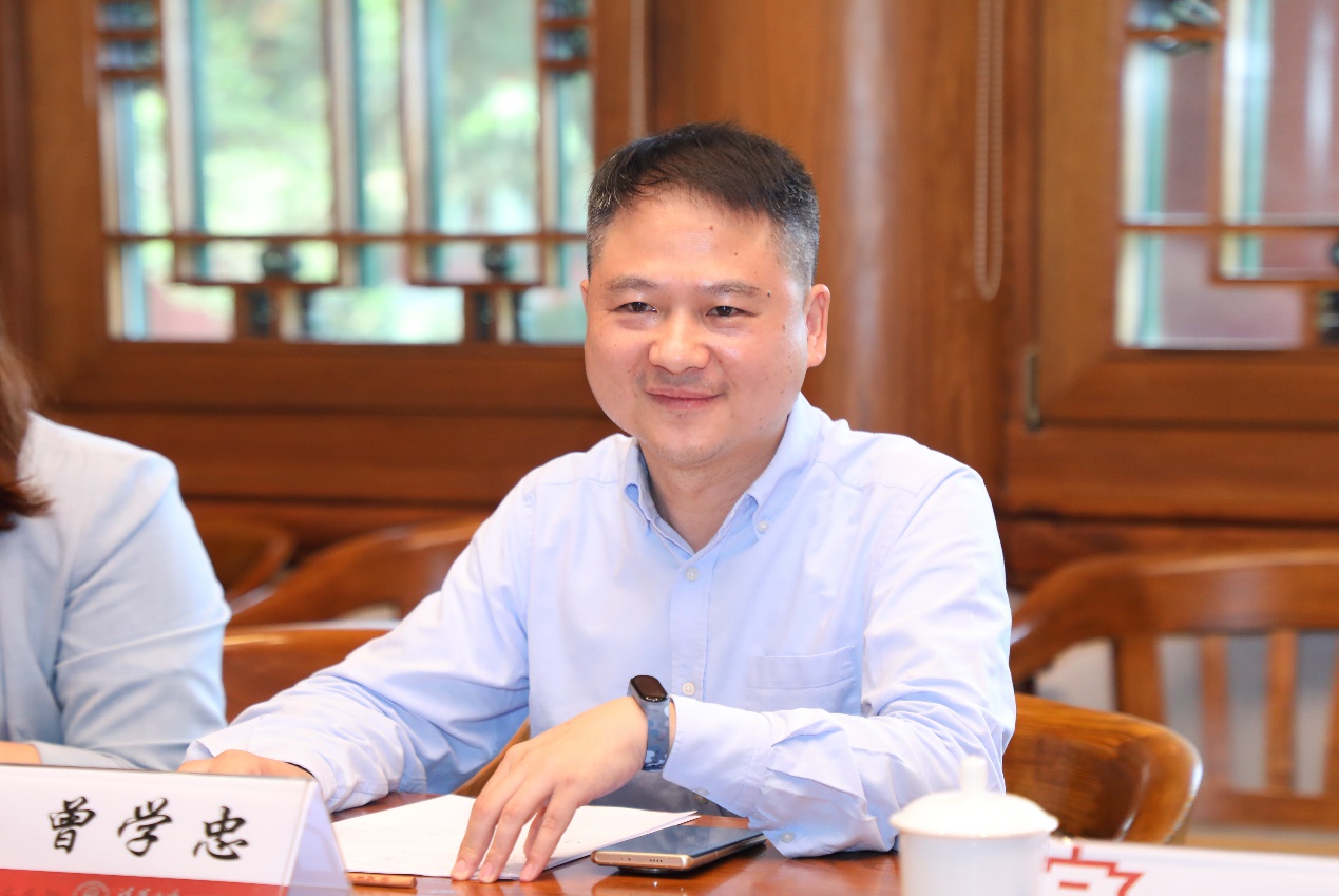 2025新澳门开门原料免费