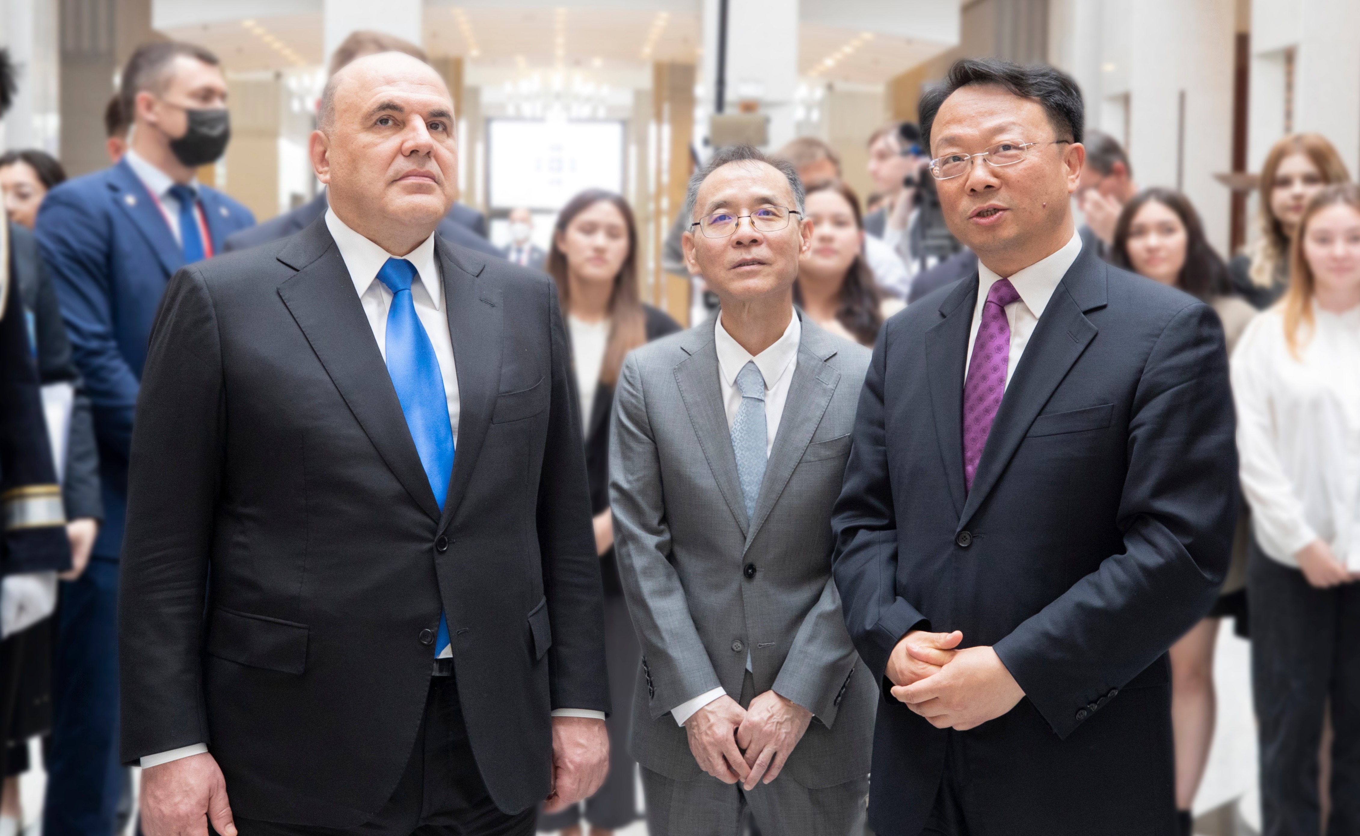 2025新澳门开门原料免费