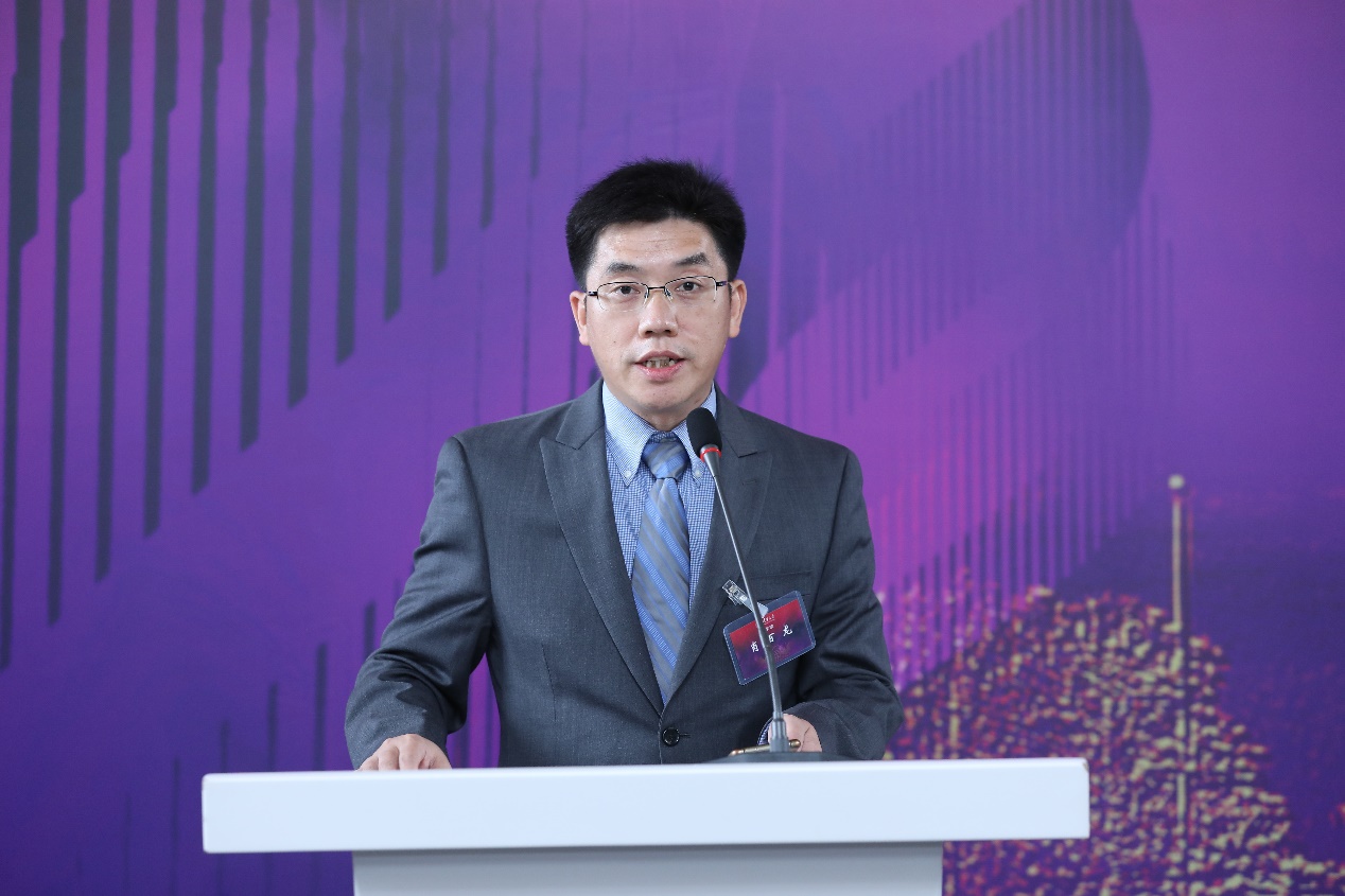 2025新澳门开门原料免费