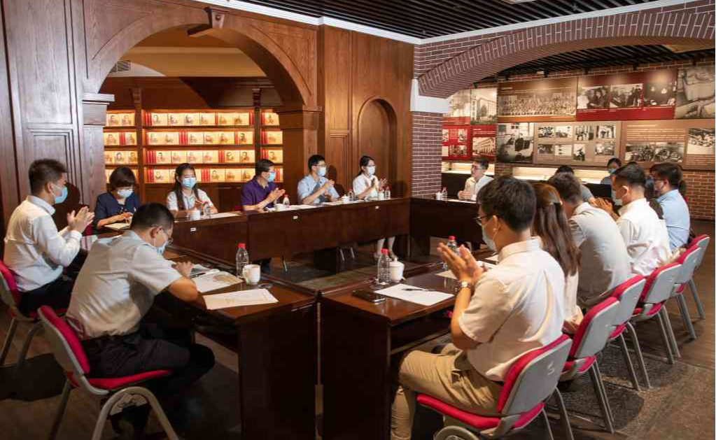 2025新澳门开门原料免费