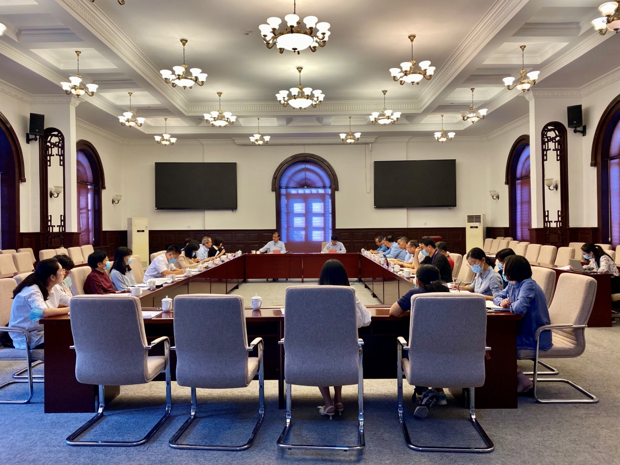 2025新澳门开门原料免费