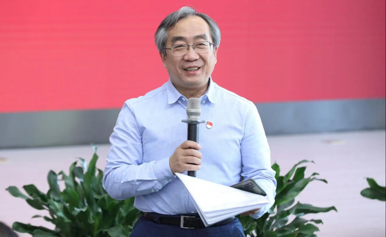 2025新澳门开门原料免费