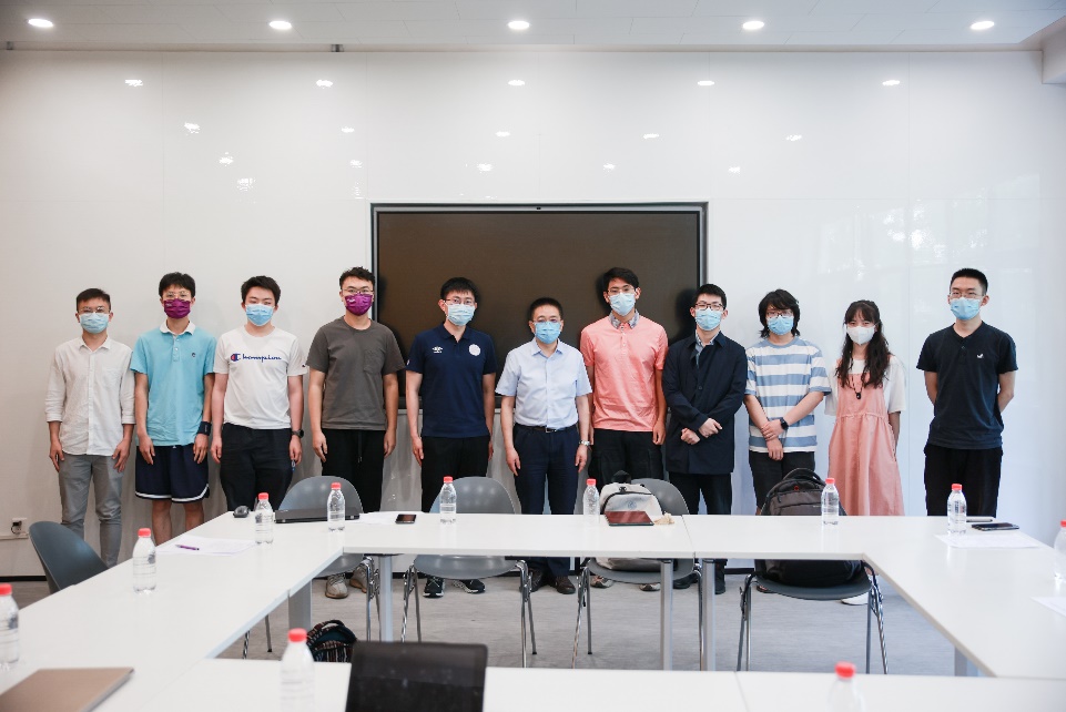 2025新澳门开门原料免费