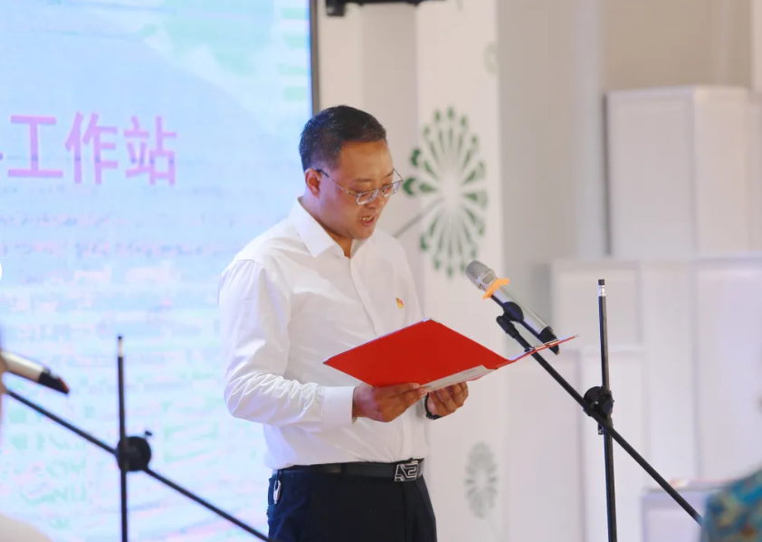 2025新澳门开门原料免费