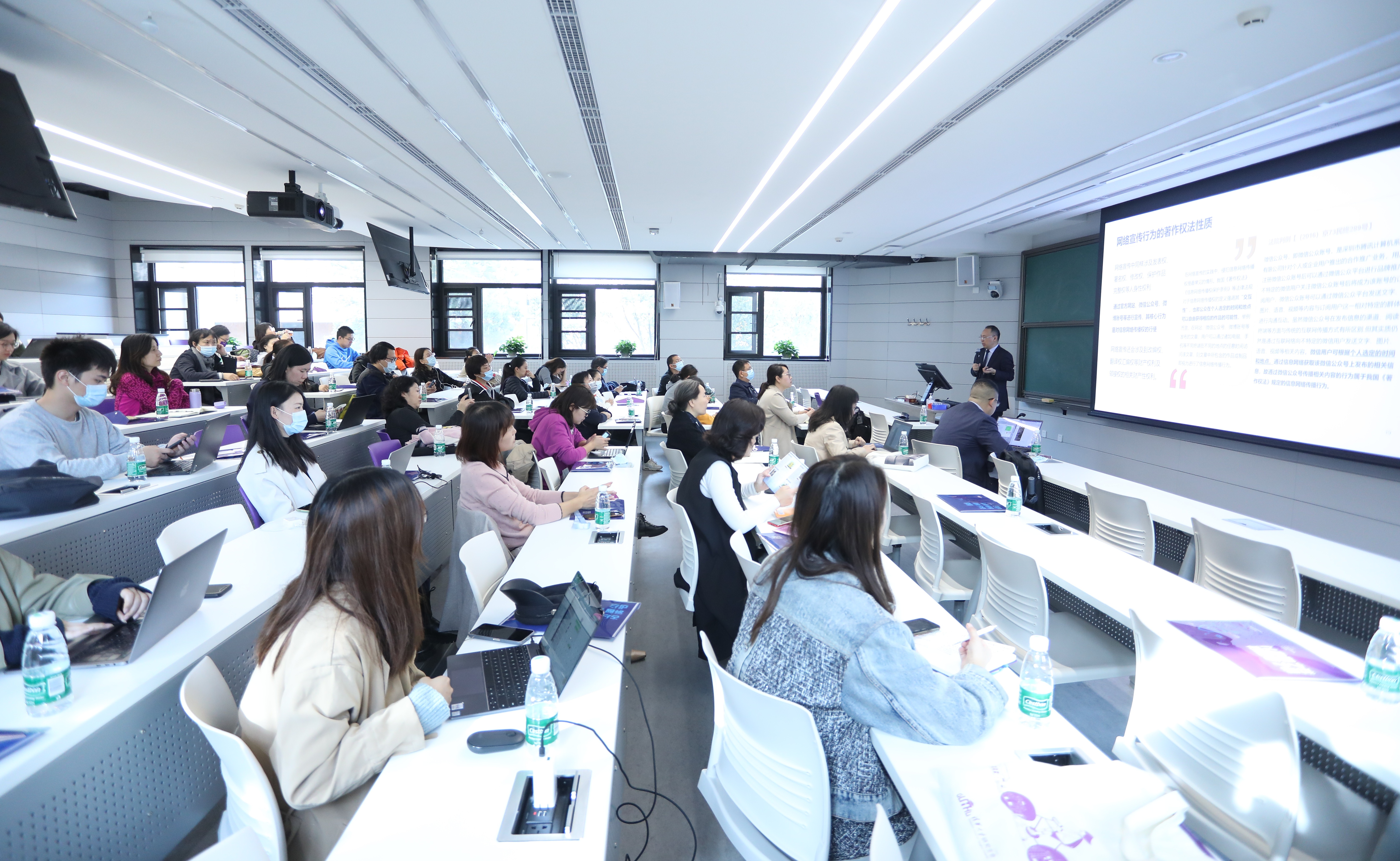 2025新澳门开门原料免费