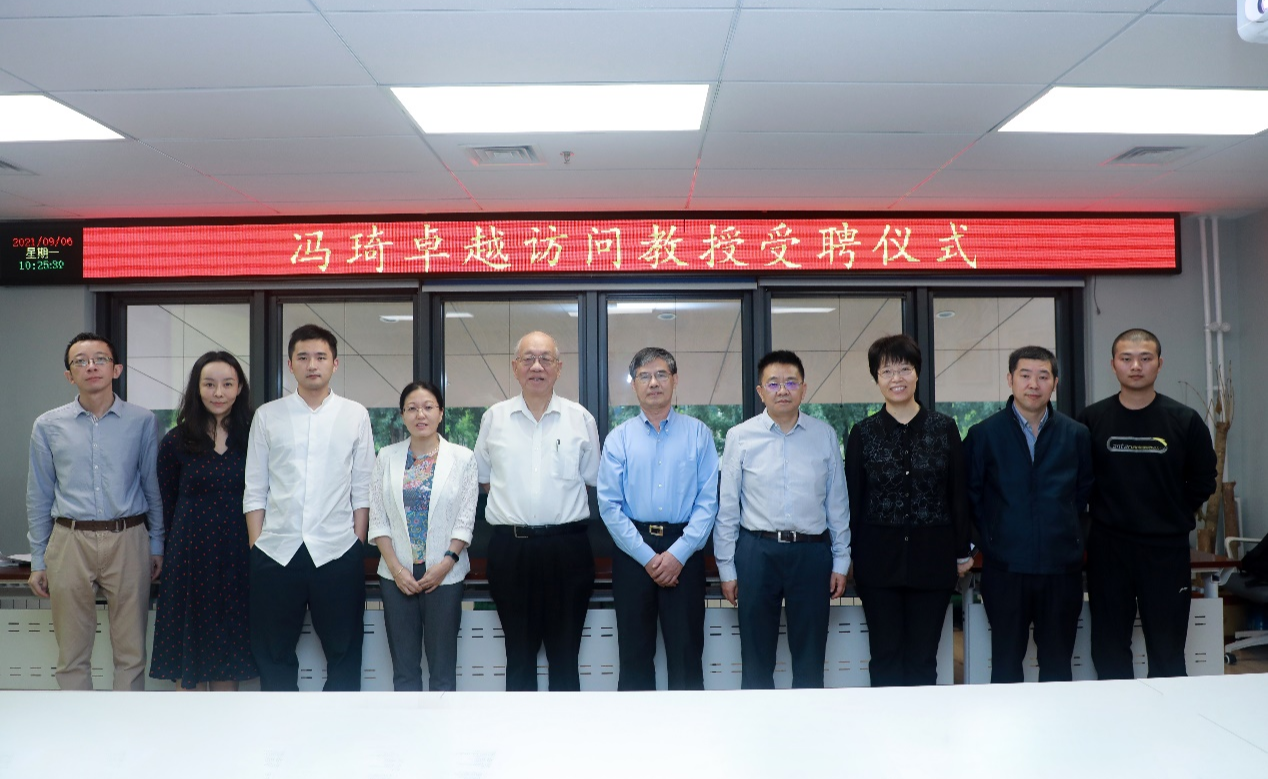 2025新澳门开门原料免费