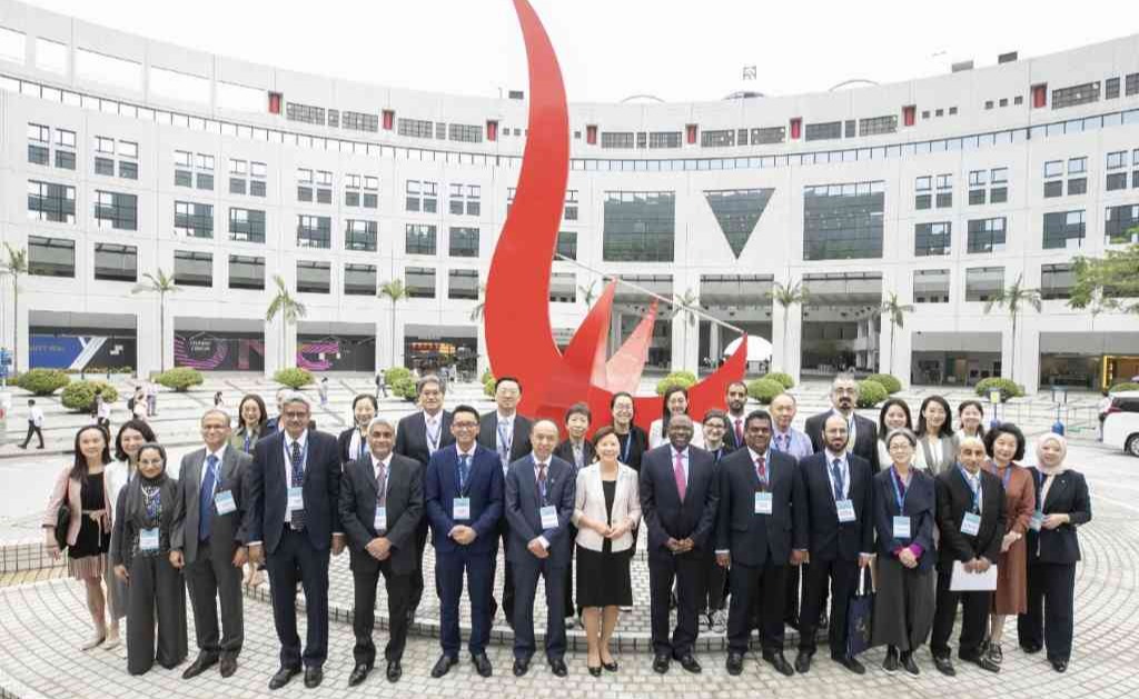 2025新澳门开门原料免费