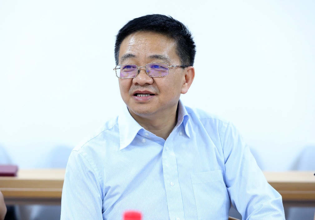 2025新澳门开门原料免费