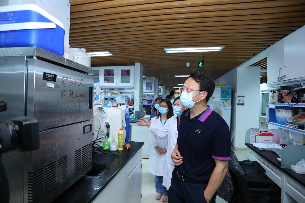 2025新澳门开门原料免费