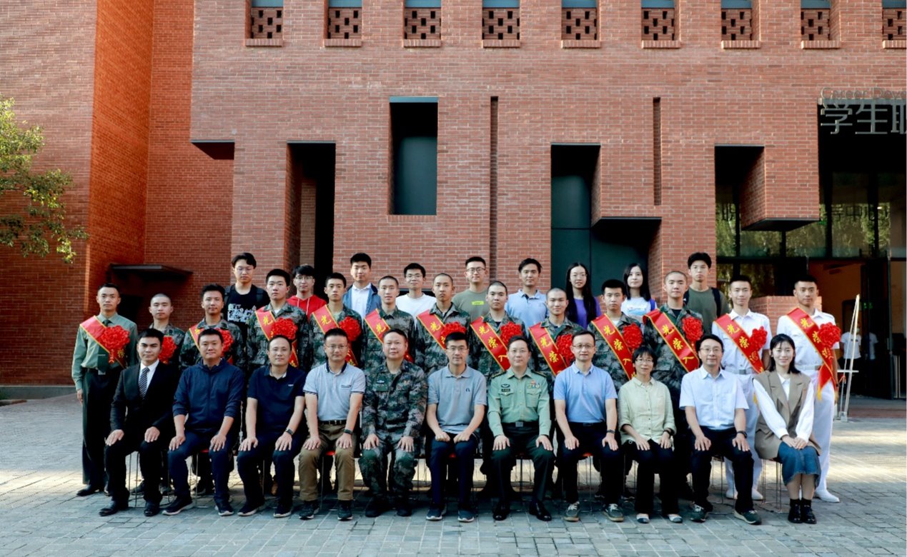 2025新澳门开门原料免费