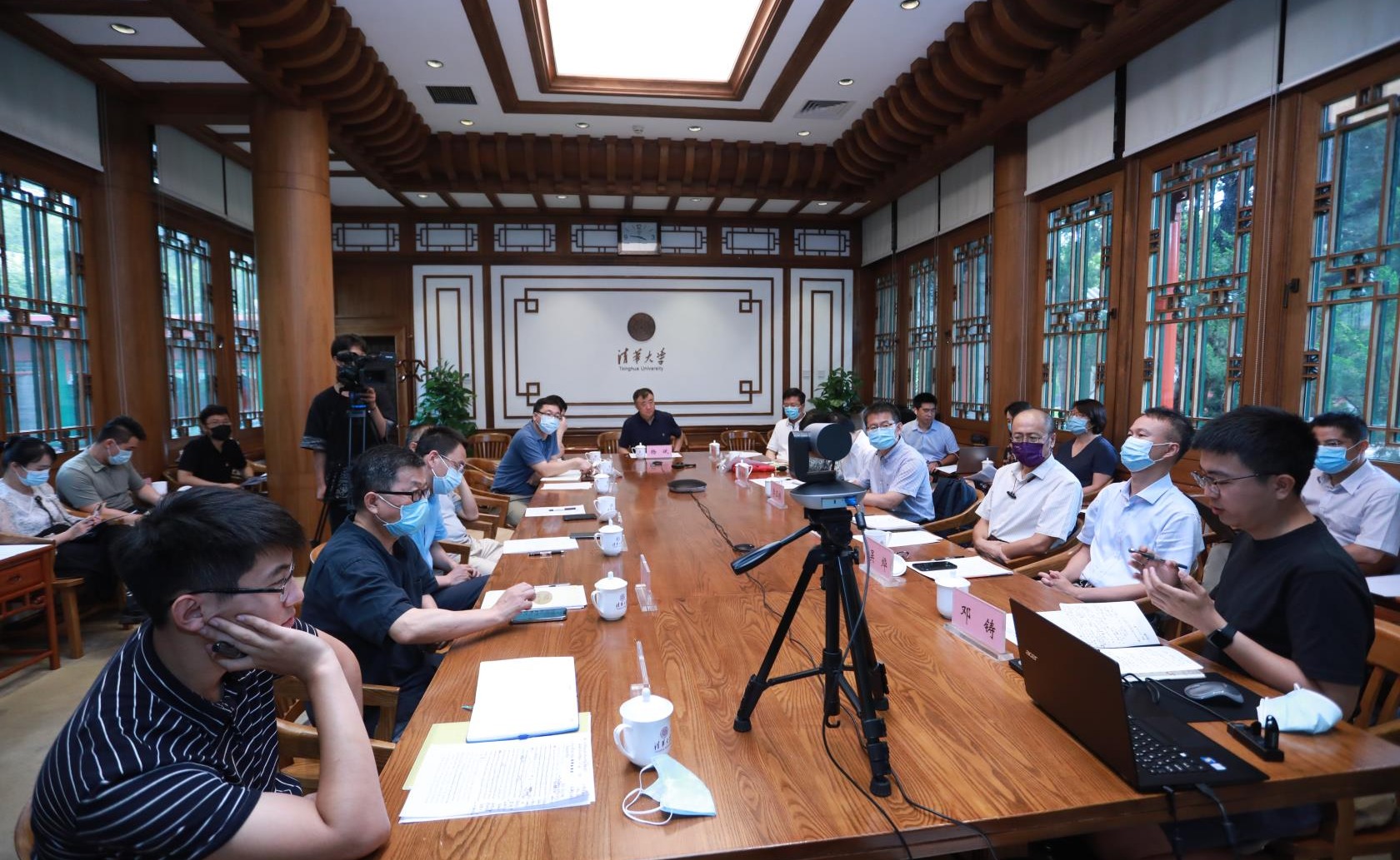 2025新澳门开门原料免费