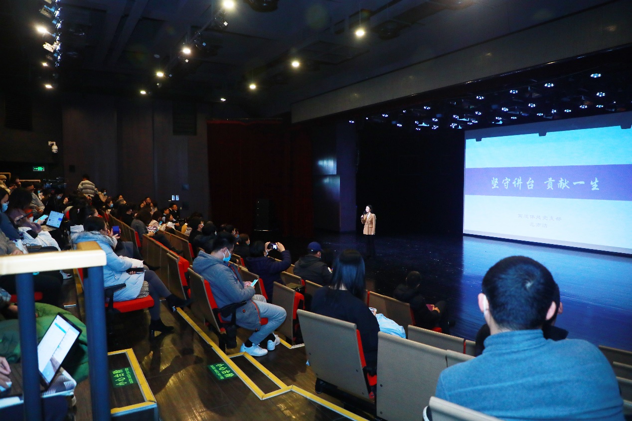 2025新澳门开门原料免费