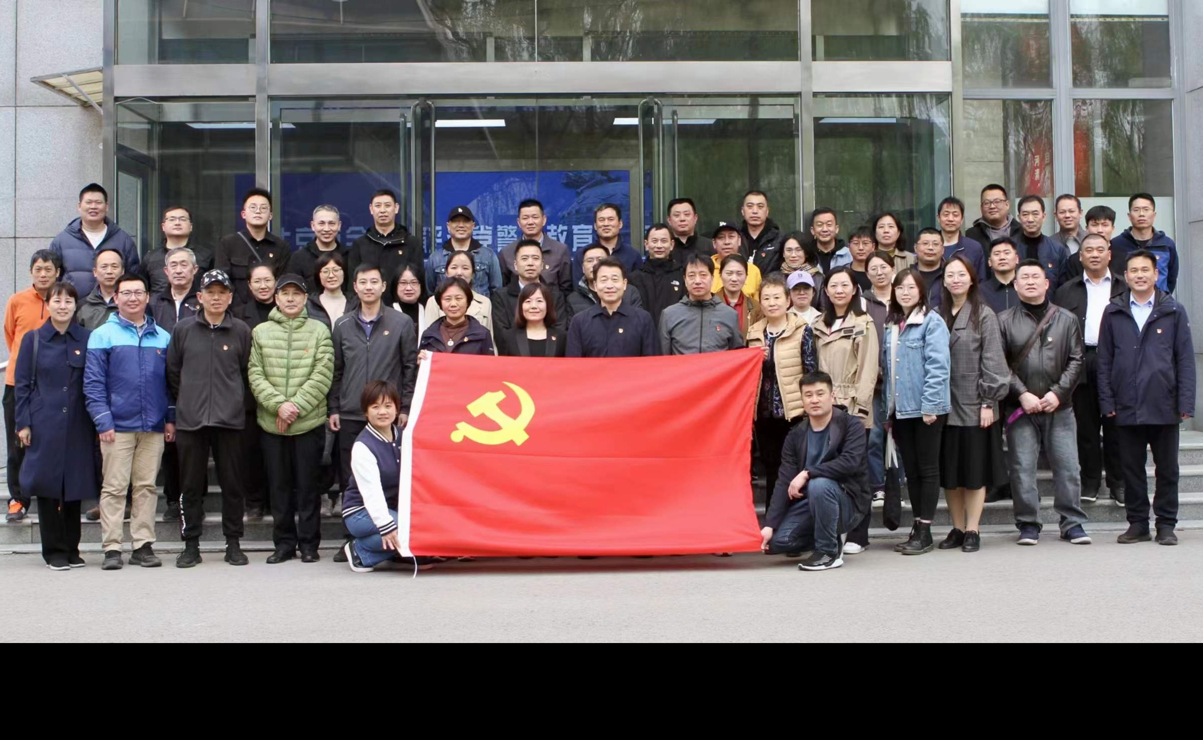 2025新澳门开门原料免费