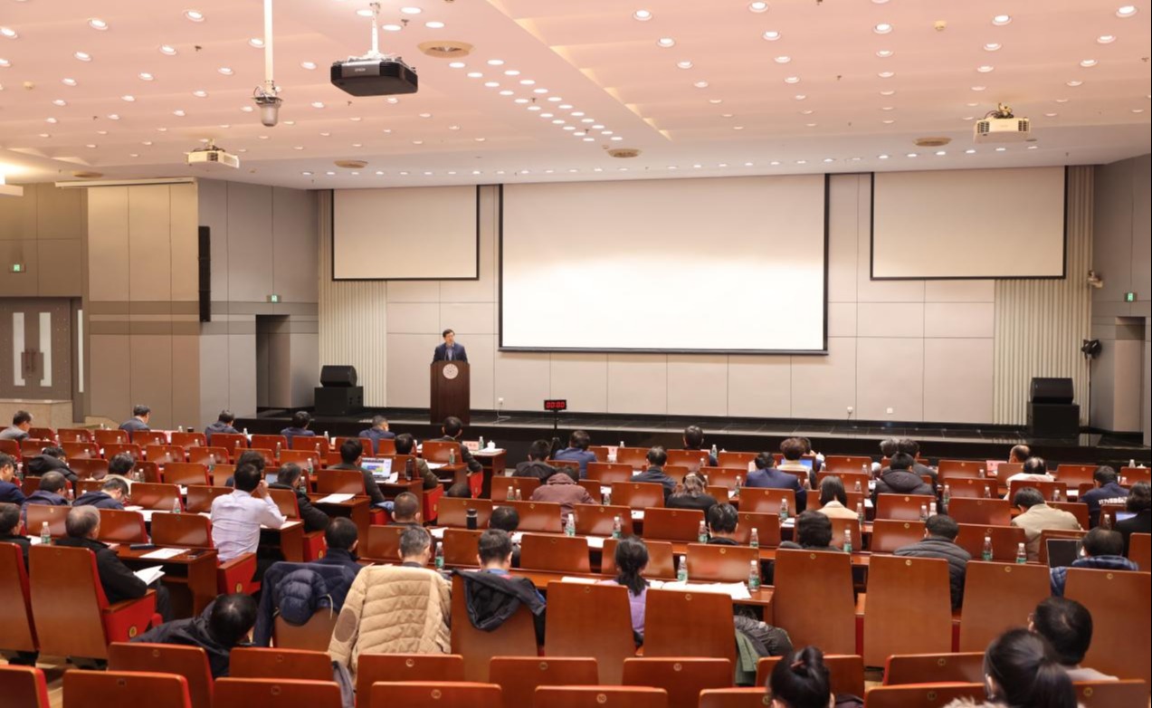 2025新澳门开门原料免费