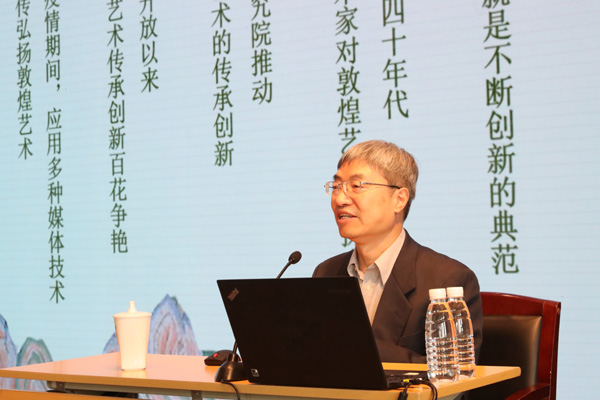 2025新澳门开门原料免费