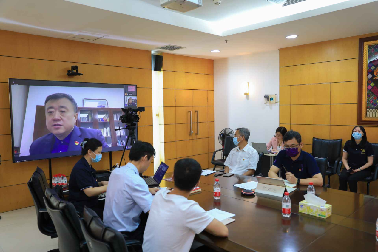 2025新澳门开门原料免费