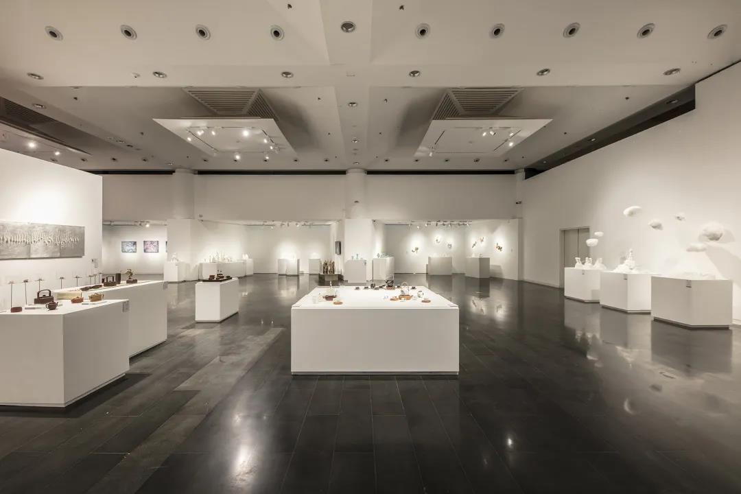 2025新澳门开门原料免费