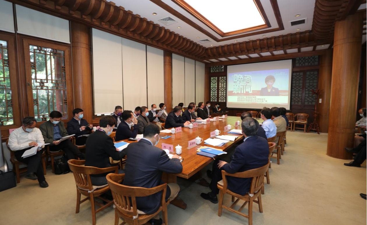 2025新澳门开门原料免费