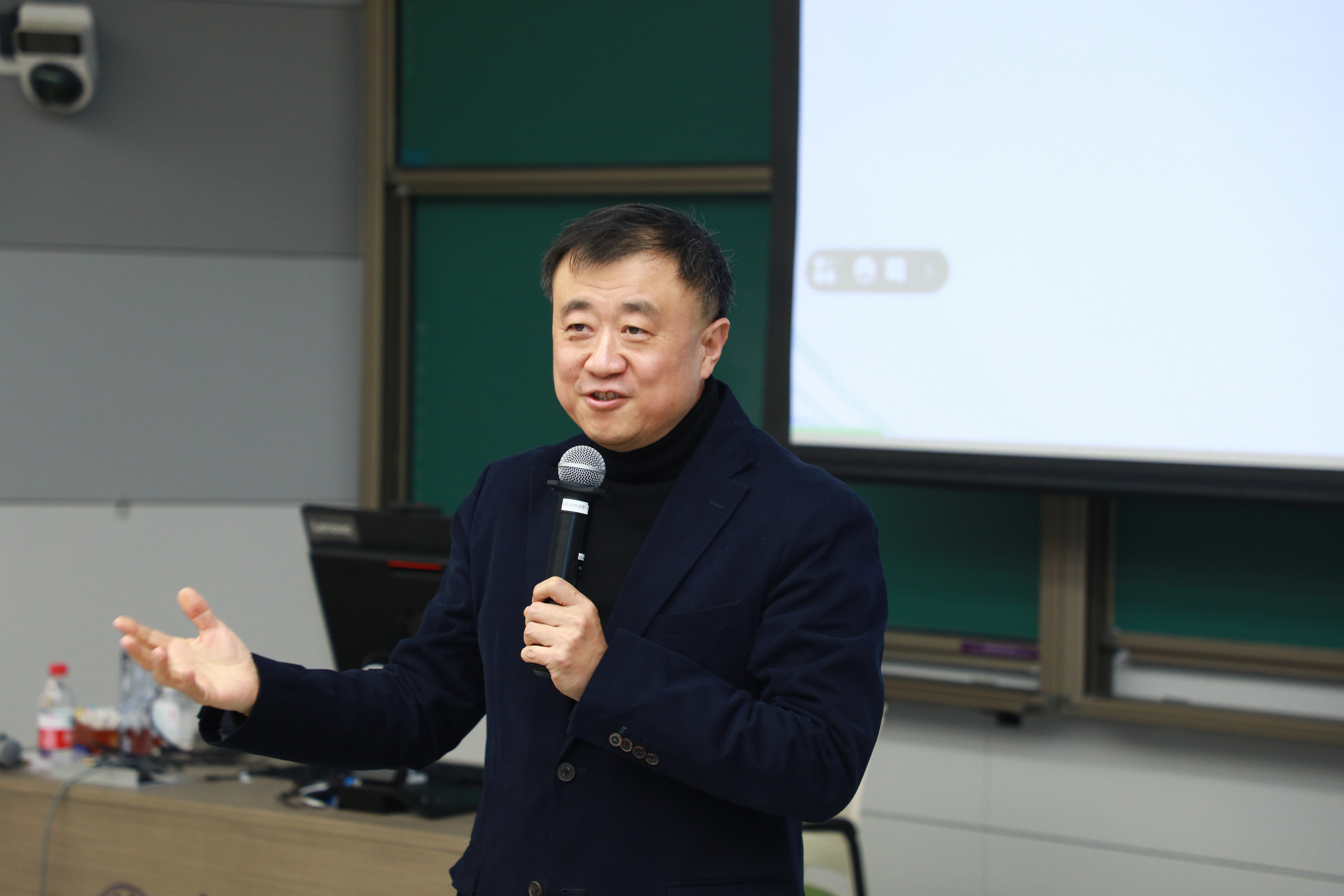 2025新澳门开门原料免费