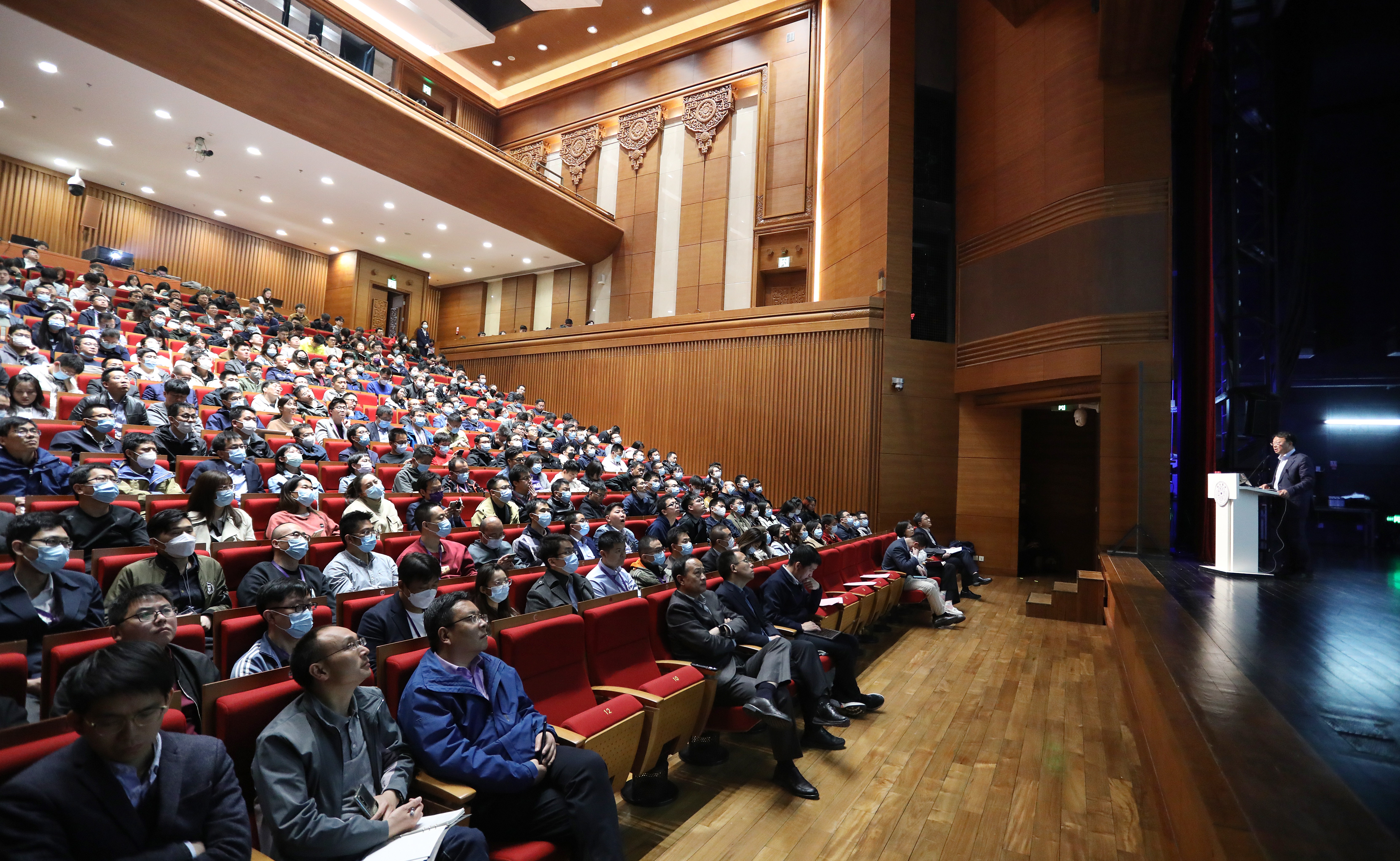 2025新澳门开门原料免费