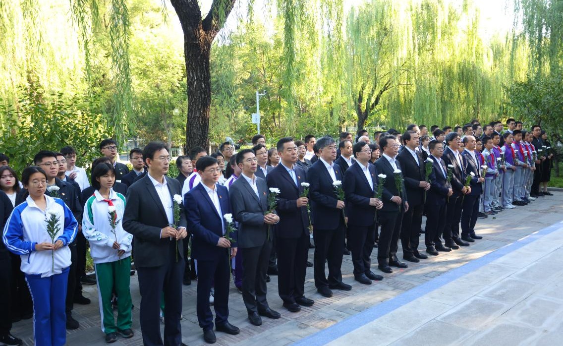 2025新澳门开门原料免费