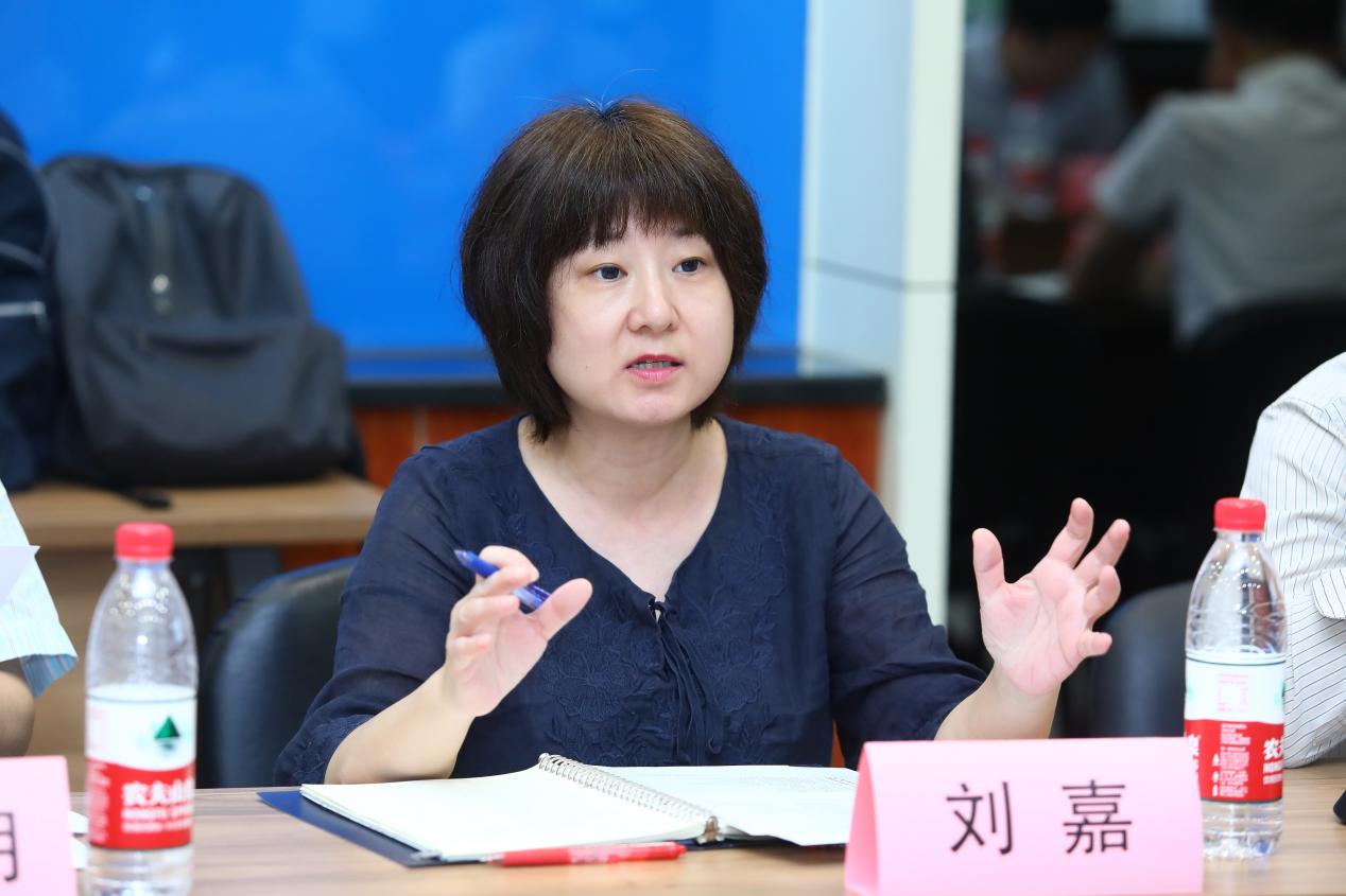 2025新澳门开门原料免费