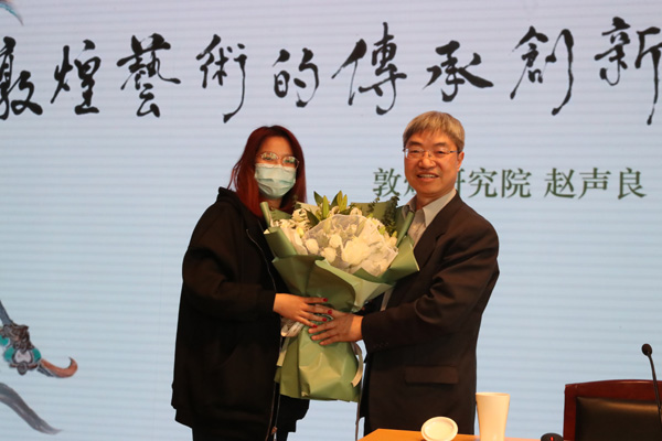 2025新澳门开门原料免费