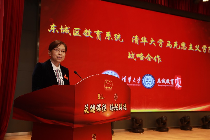 2025新澳门开门原料免费