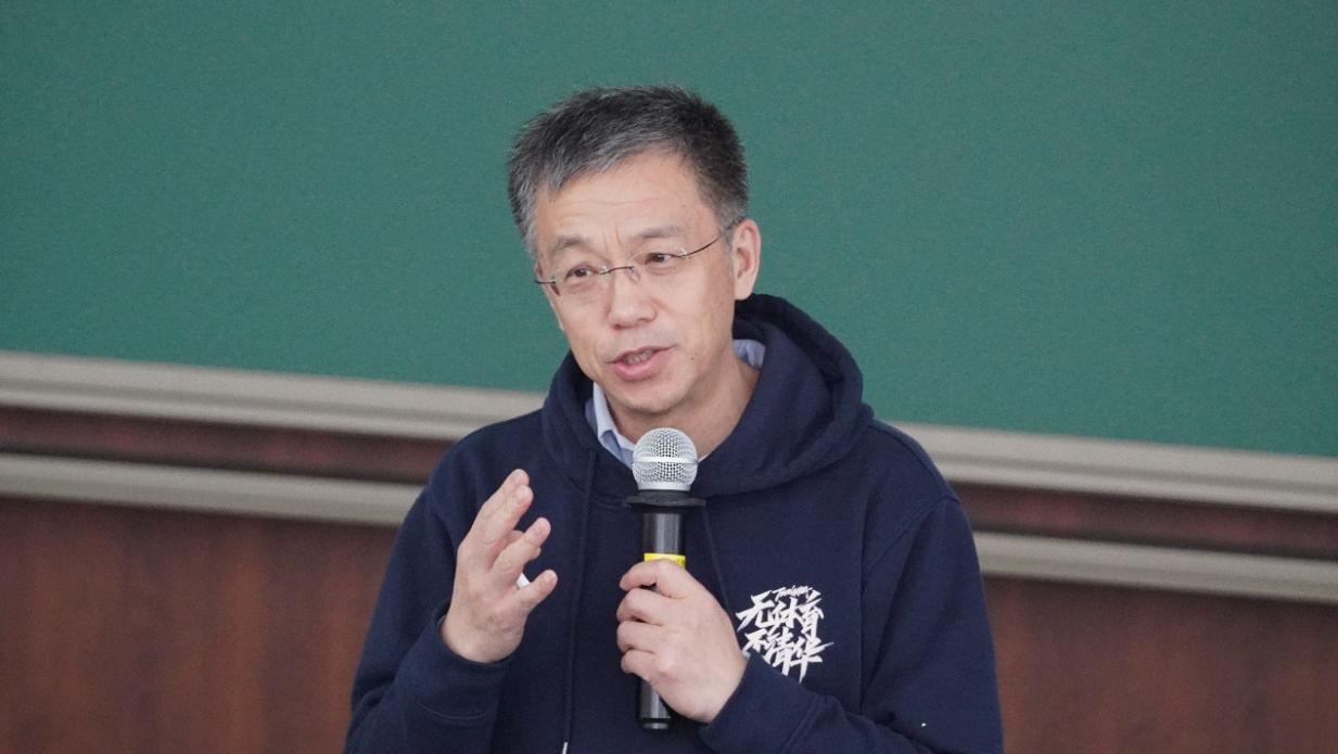 2025新澳门开门原料免费