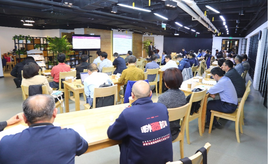 2025新澳门开门原料免费