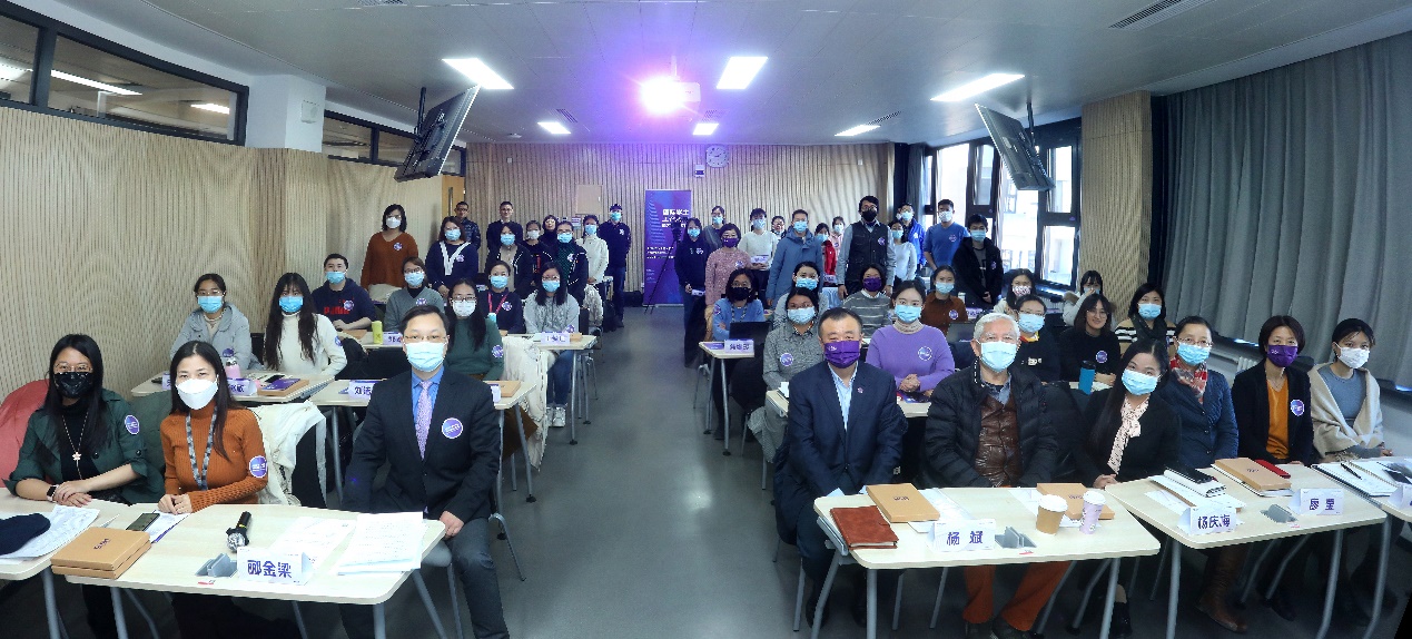 2025新澳门开门原料免费