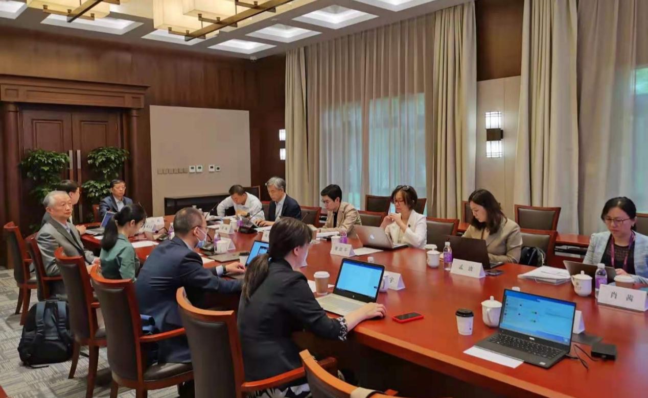 2025新澳门开门原料免费