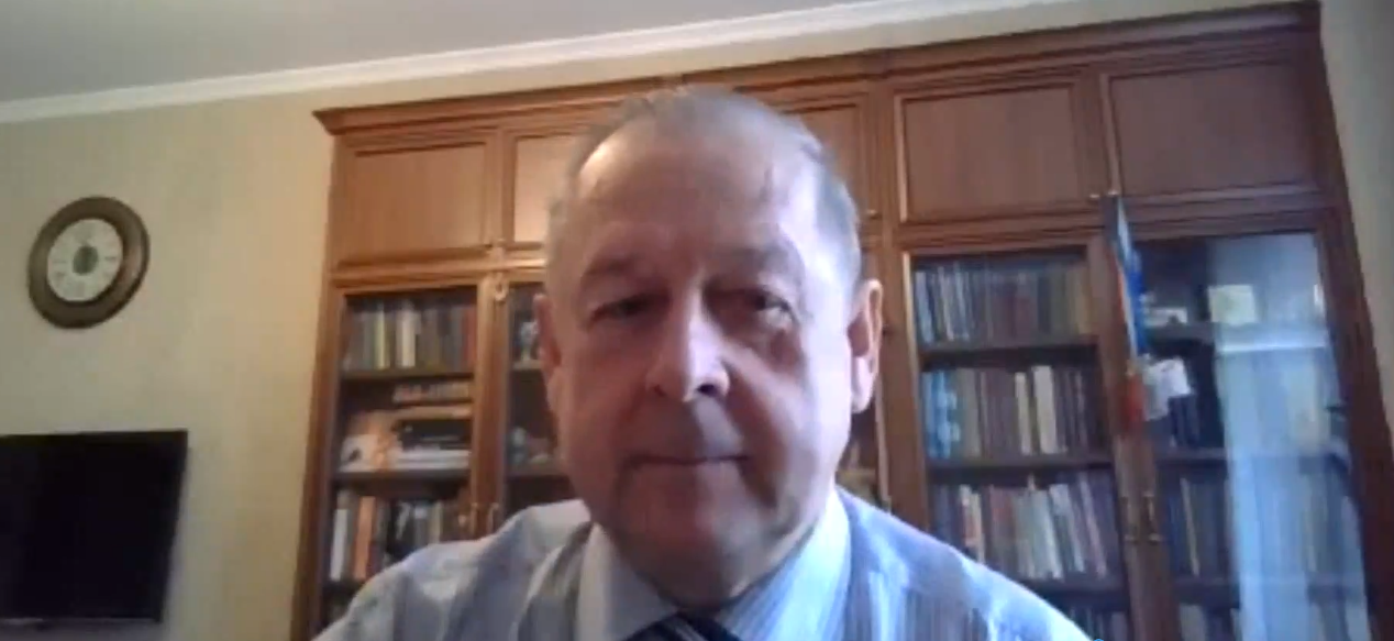 2025新澳门开门原料免费