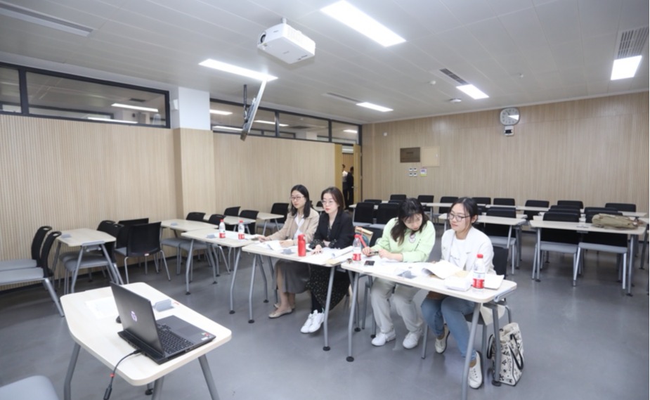 2025新澳门开门原料免费