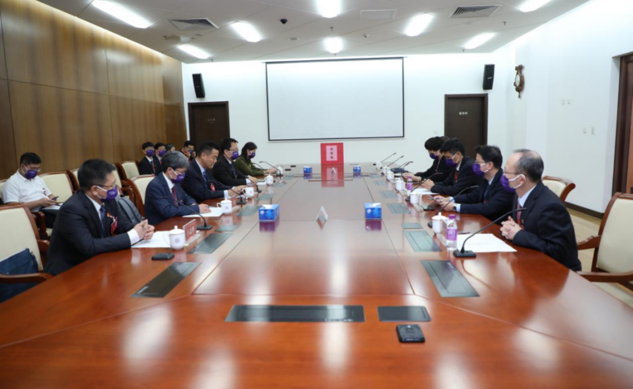 2025新澳门开门原料免费