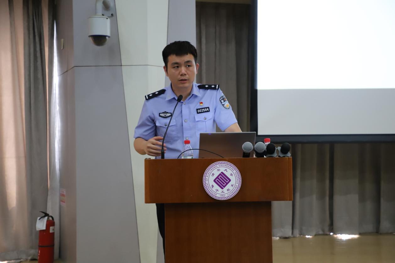 2025新澳门开门原料免费