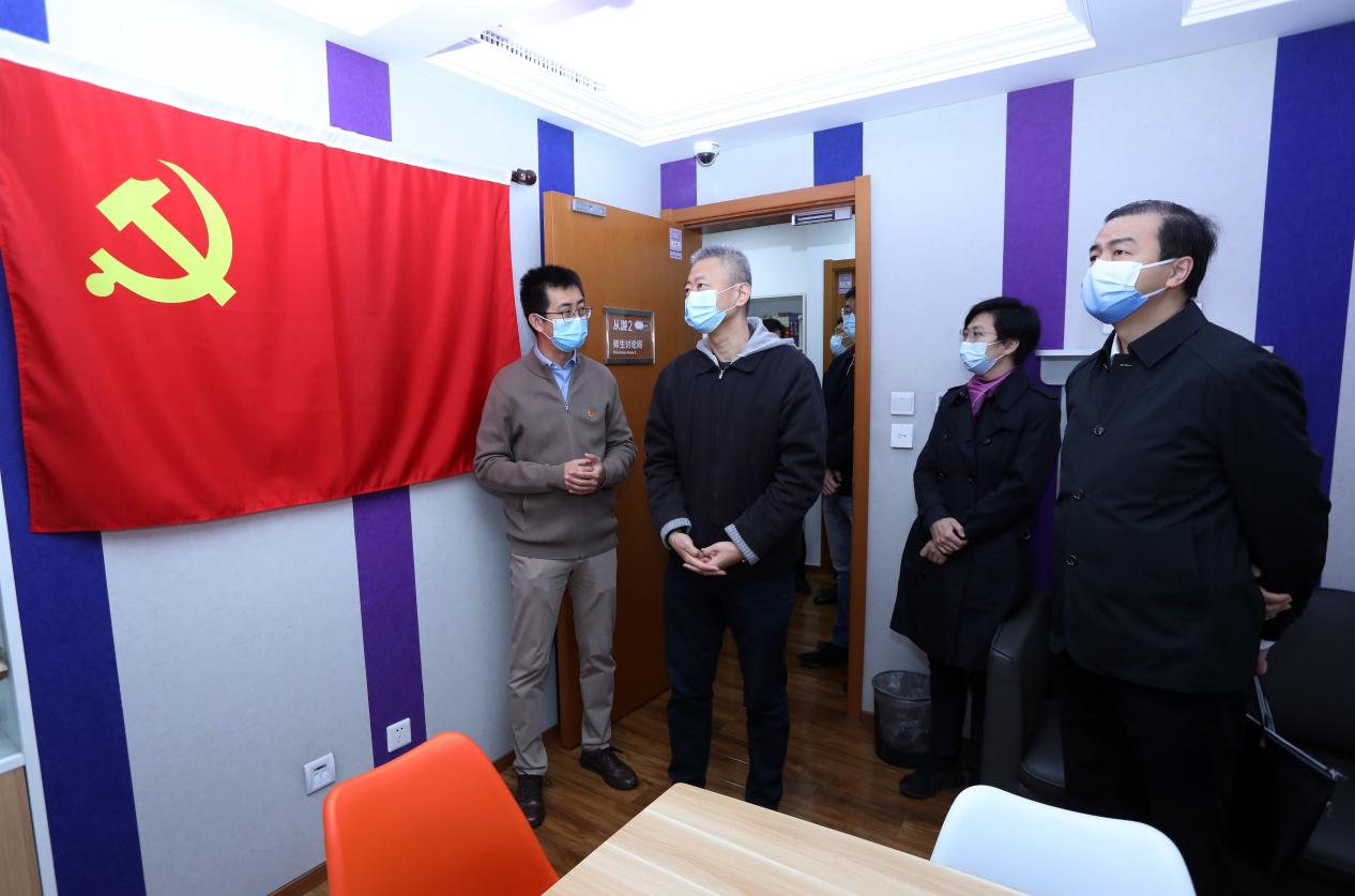 2025新澳门开门原料免费