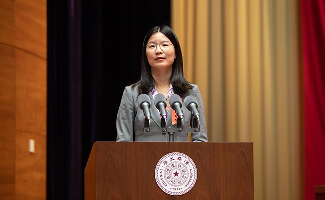 2025新澳门开门原料免费