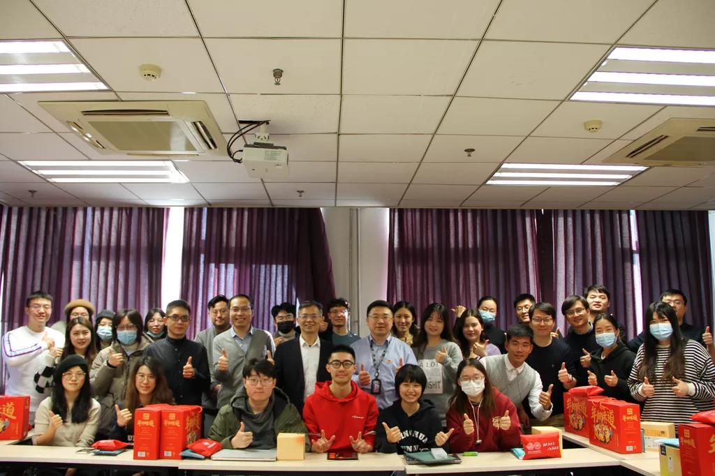 2025新澳门开门原料免费