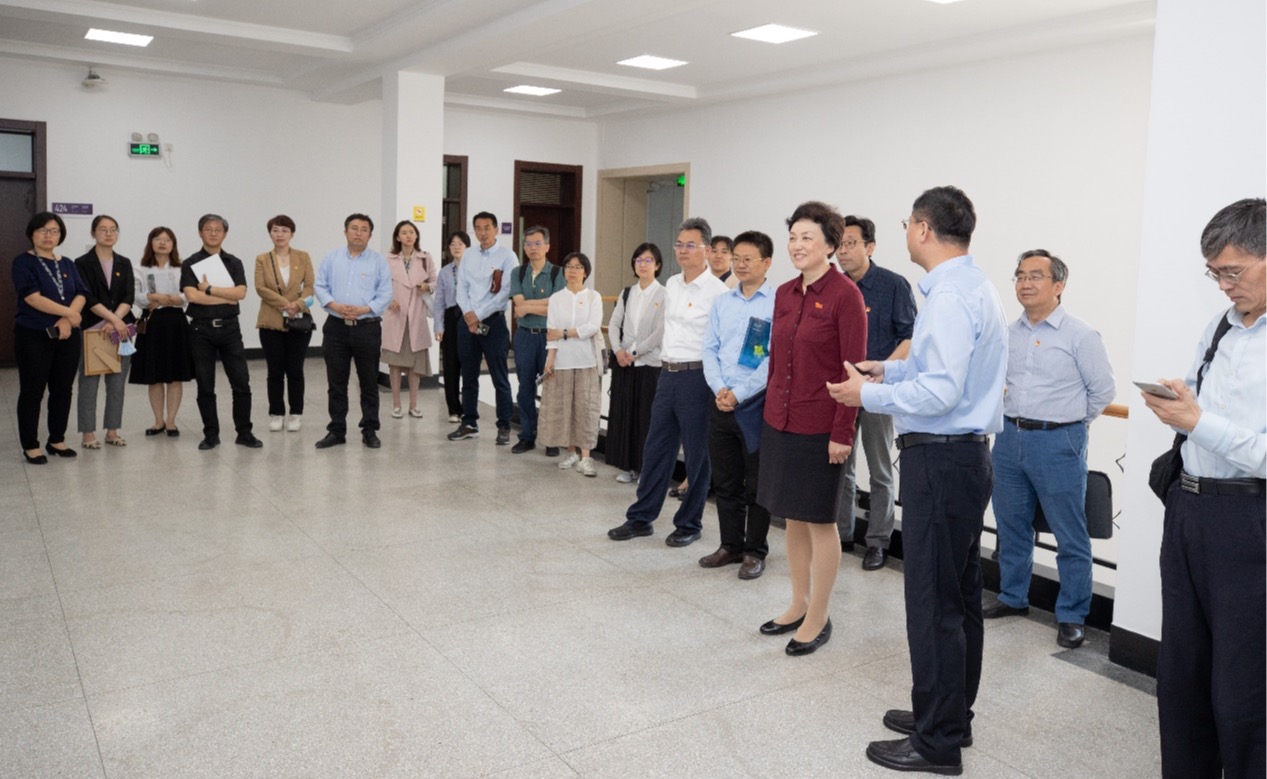 2025新澳门开门原料免费