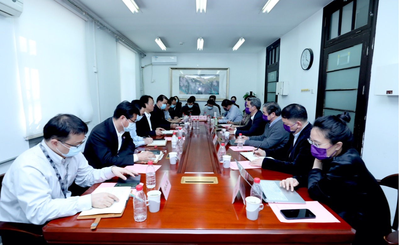 2025新澳门开门原料免费